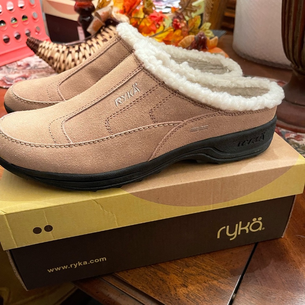 Ryka clogs